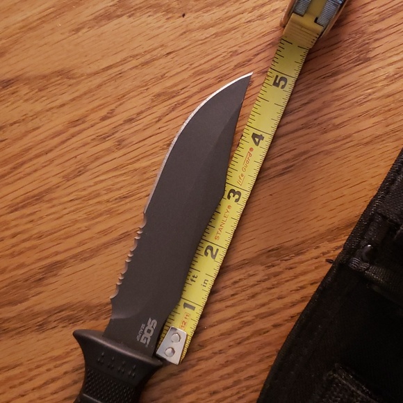 SOG seal pup fixed blade knife - Picture 5 of 8